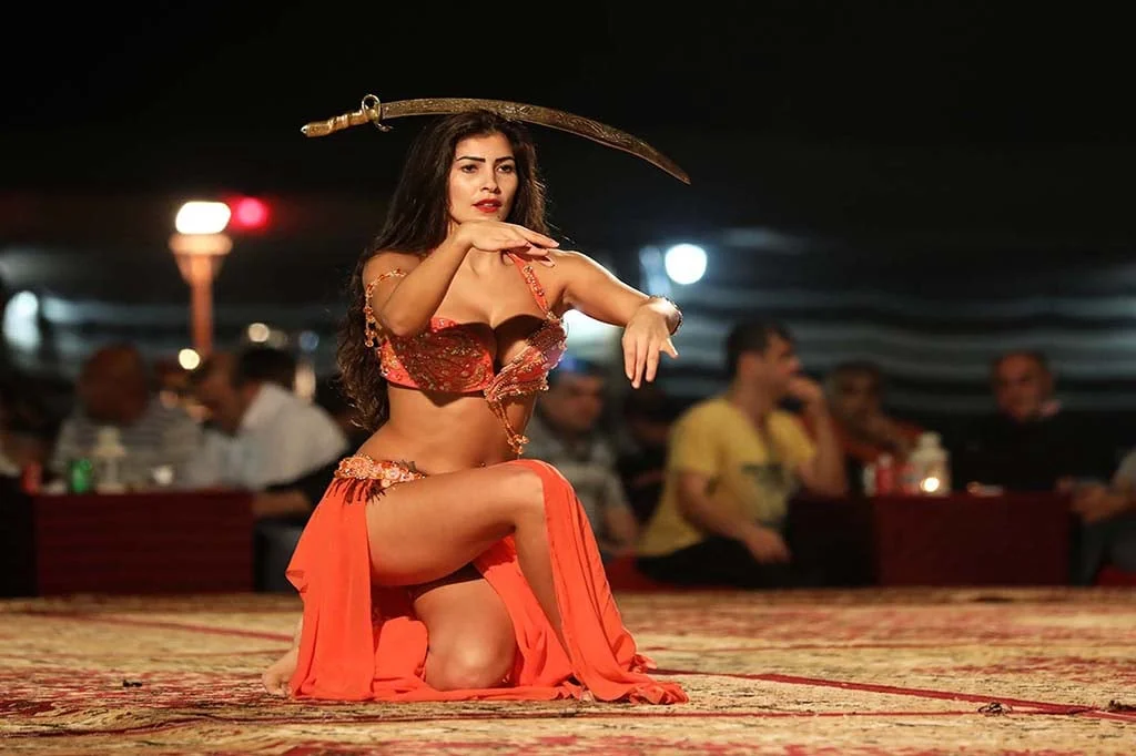 Belly dance Desert Safari Dubai