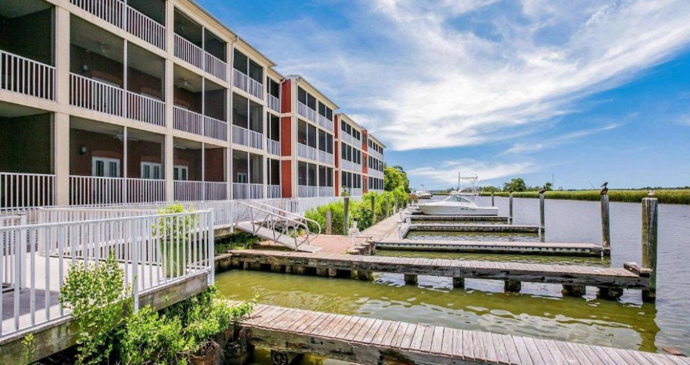 Water Street Hotel & Marina