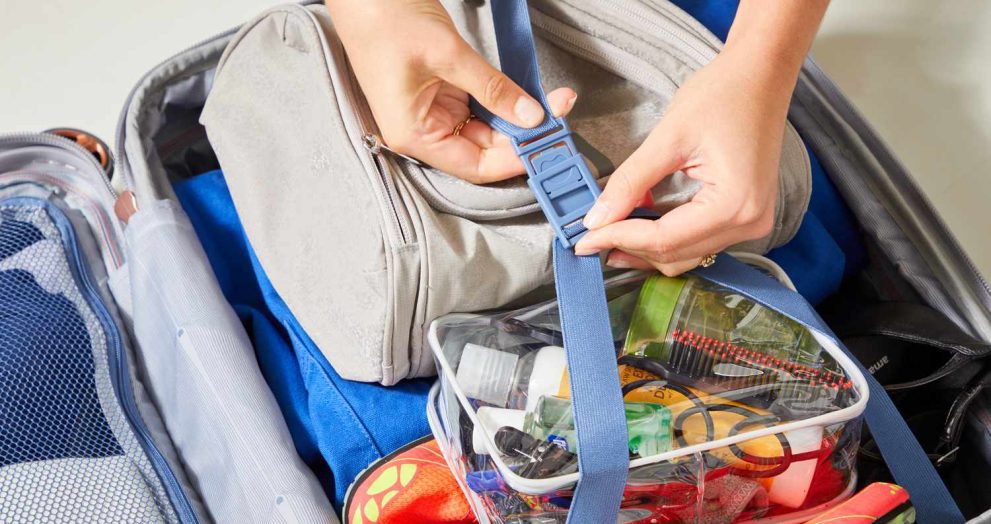 smart luggage for travelers | Best Travel Gifts Ideas